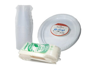 Vasos, cucharas, plásticos